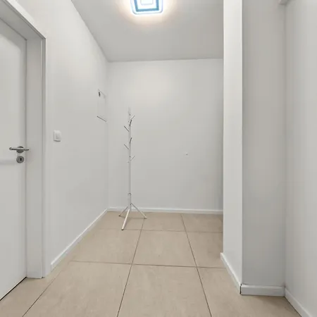 Air Conditioned 1 Apartment, With Garden, New Building Апартаменты